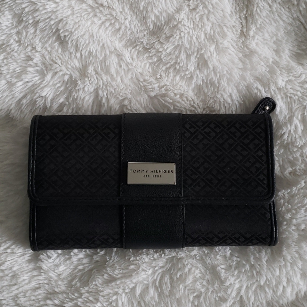 Tommy Hilfiger Wallet